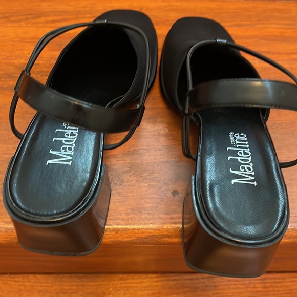 Madeline Stuart Mayor Black Sling Back - Picture 9 of 16